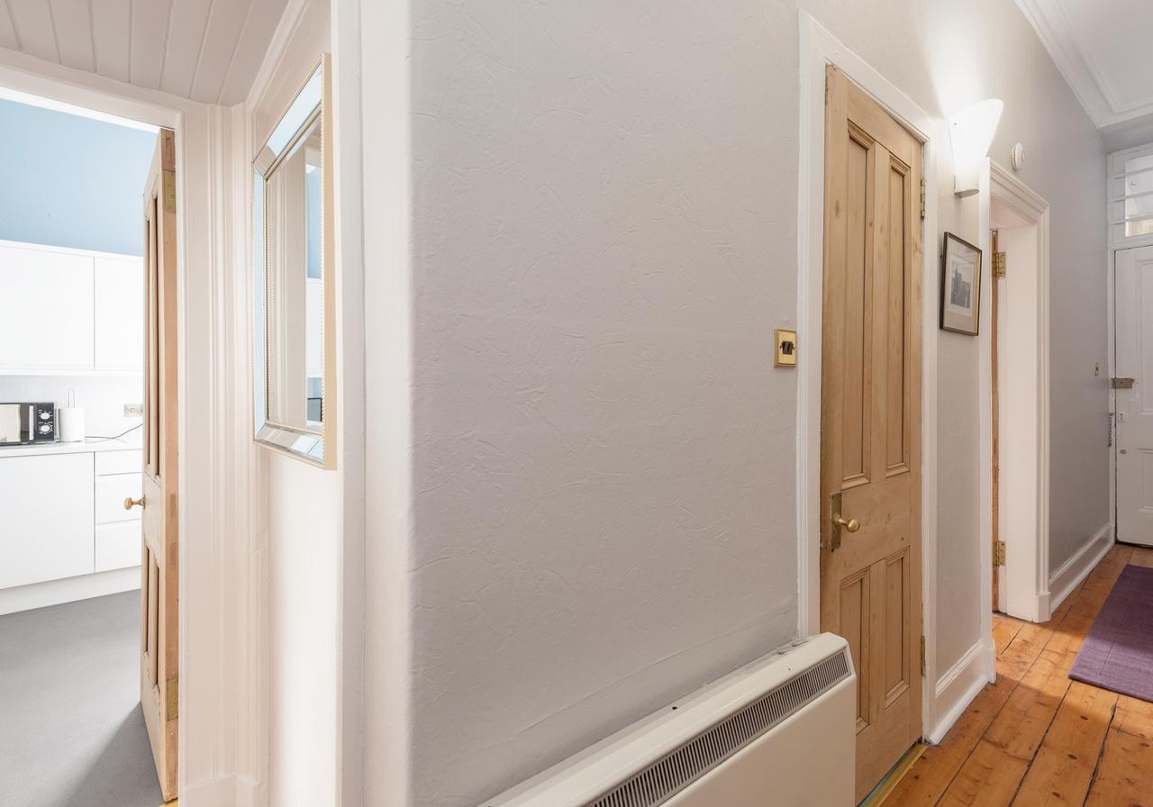 St Giles Royal Mile Apartment Единбург Екстериор снимка